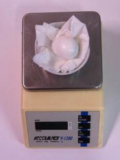 Monitoring Egg Weight on Scale